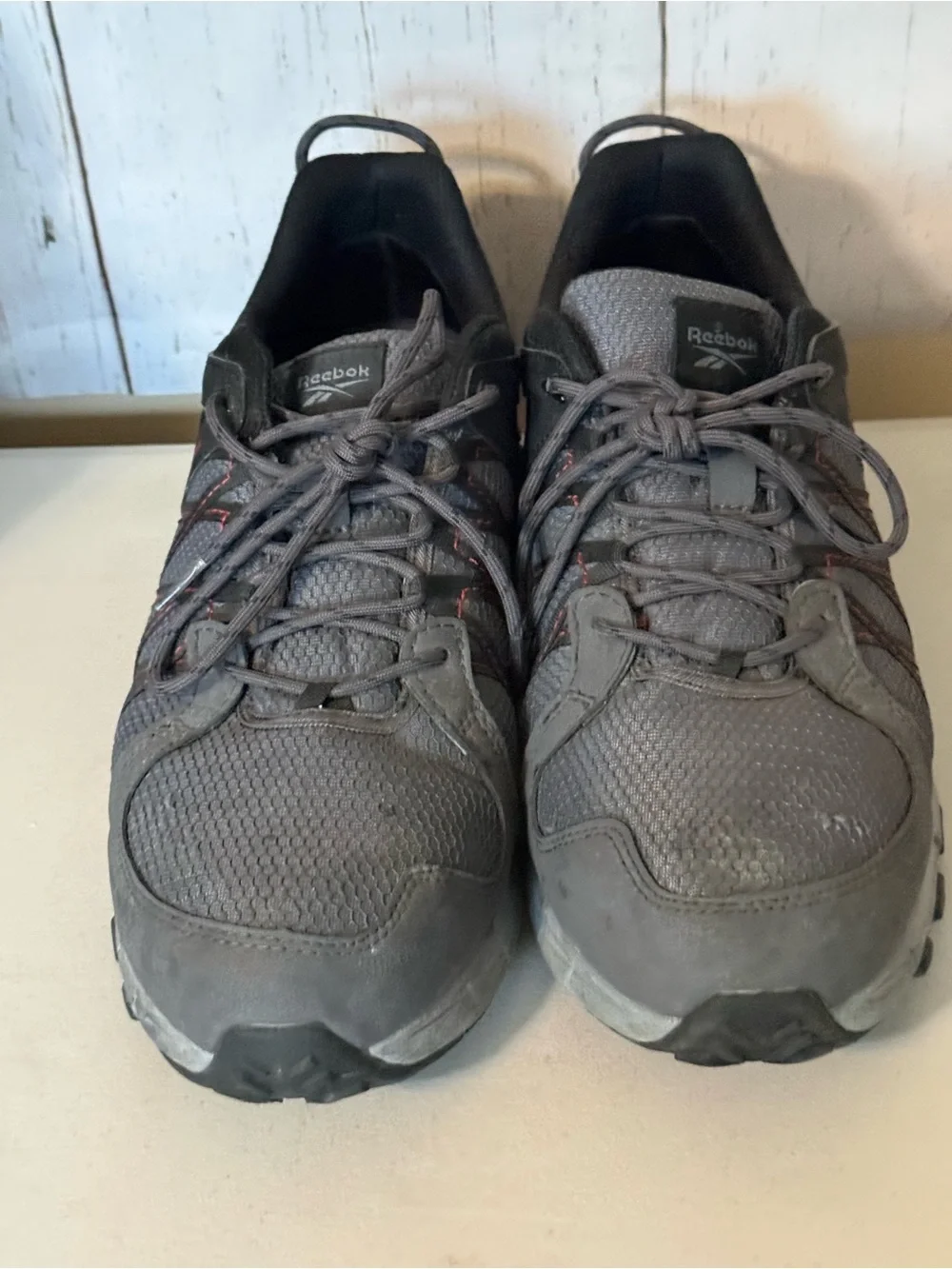 Size 12 Reebok Trailgrip Work Men's Alloy Toe Athletic Safety Shoes work shoes